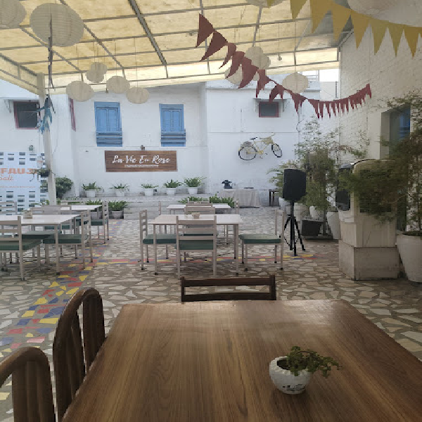 La Vie En Rose, Coworking and Cafe | Saket, New Delhi